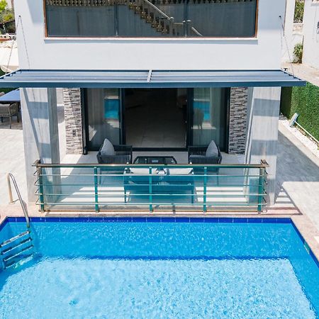 Luxury Villa Ada Marin Кушадасъ Екстериор снимка
