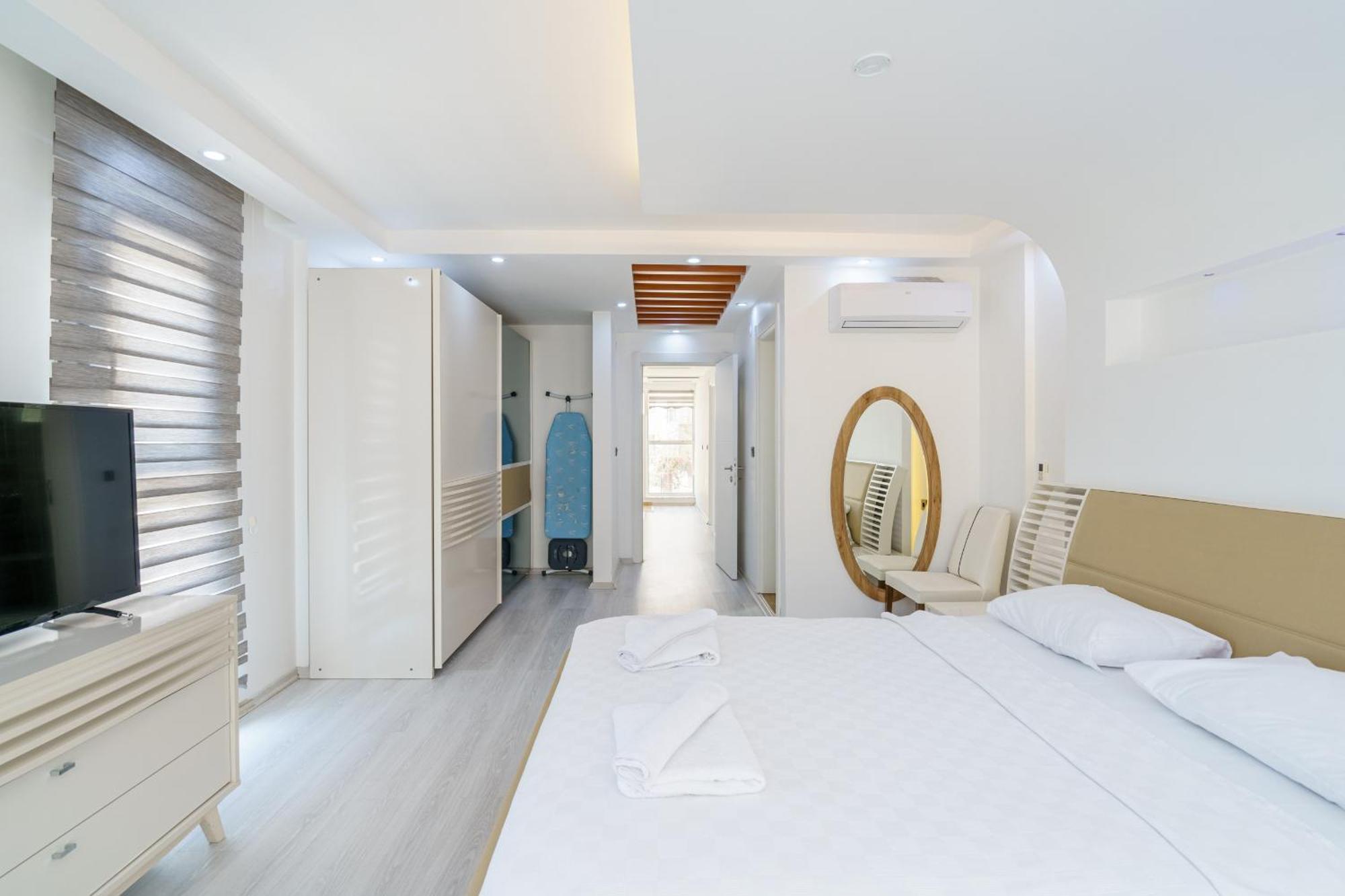 Luxury Villa Ada Marin Кушадасъ Екстериор снимка