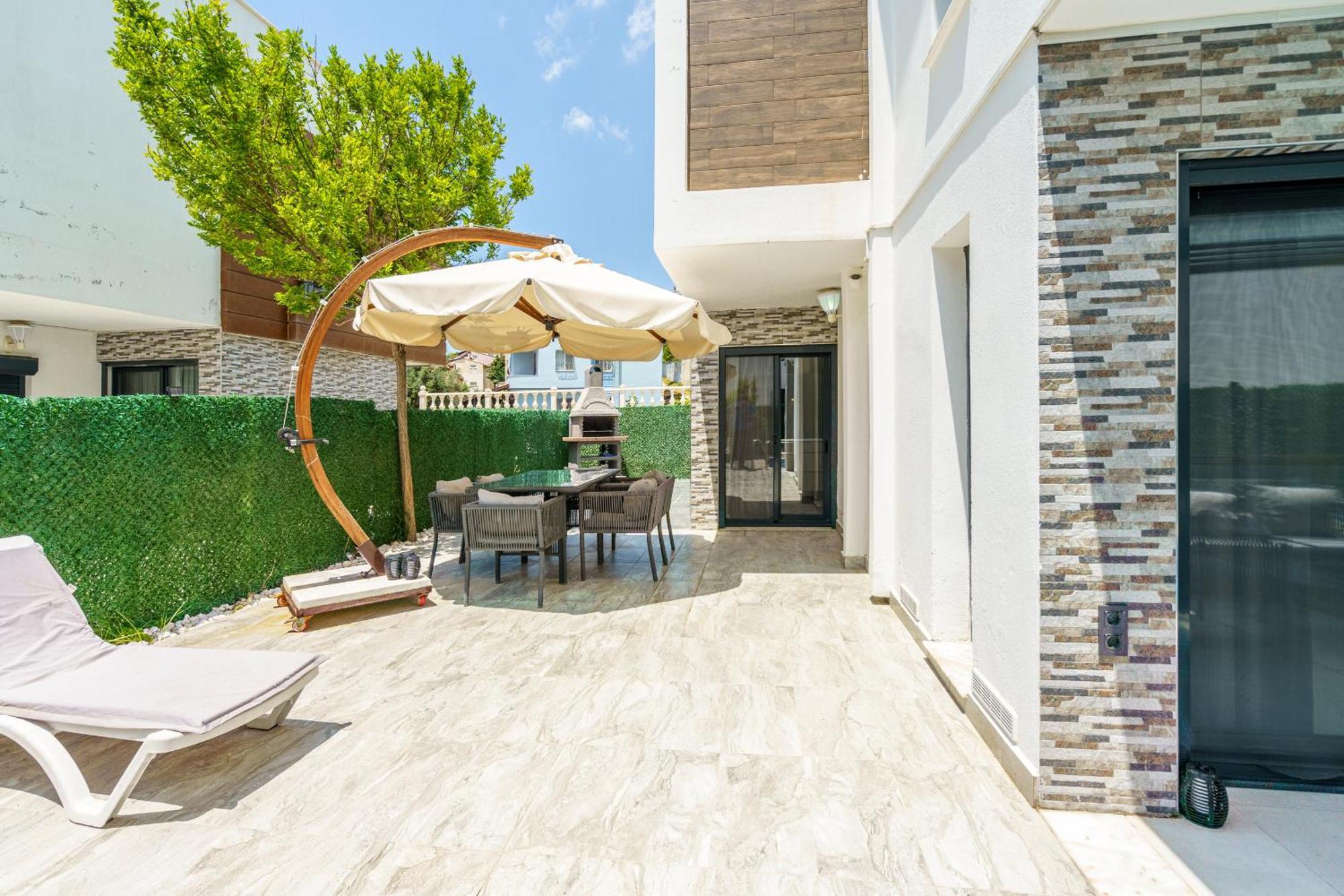 Luxury Villa Ada Marin Кушадасъ Екстериор снимка