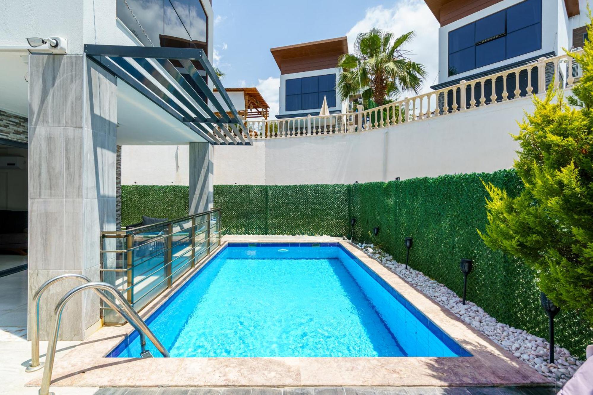 Luxury Villa Ada Marin Кушадасъ Екстериор снимка