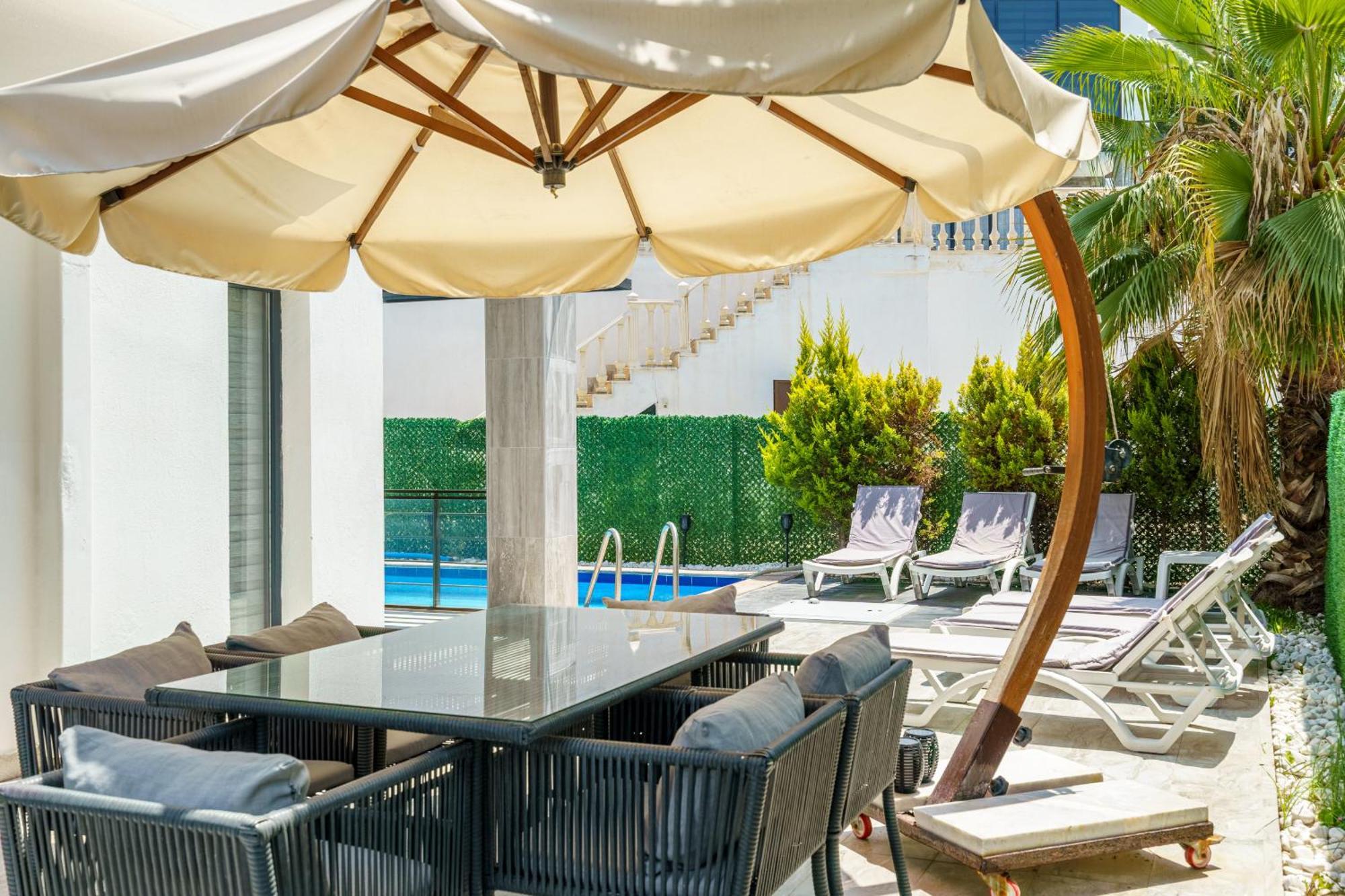 Luxury Villa Ada Marin Кушадасъ Екстериор снимка