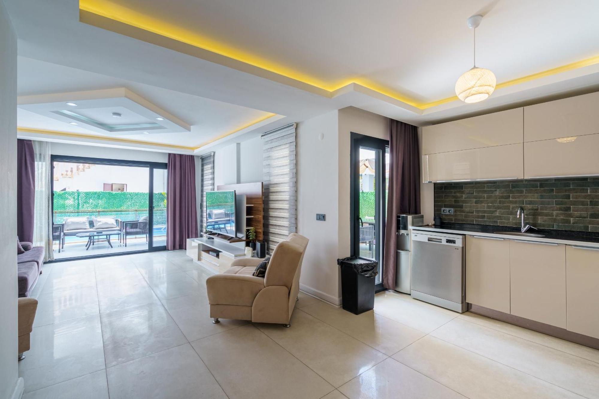 Luxury Villa Ada Marin Кушадасъ Екстериор снимка